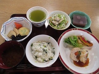 4月10日の会長メニューの食事