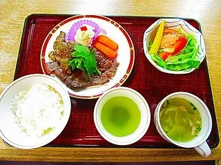 ケアハウスカリタスみわの9月26日の特別食の食事