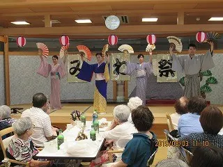 みわ祭りの日本舞踊
