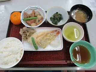 1月3日の昼食の天ぷら